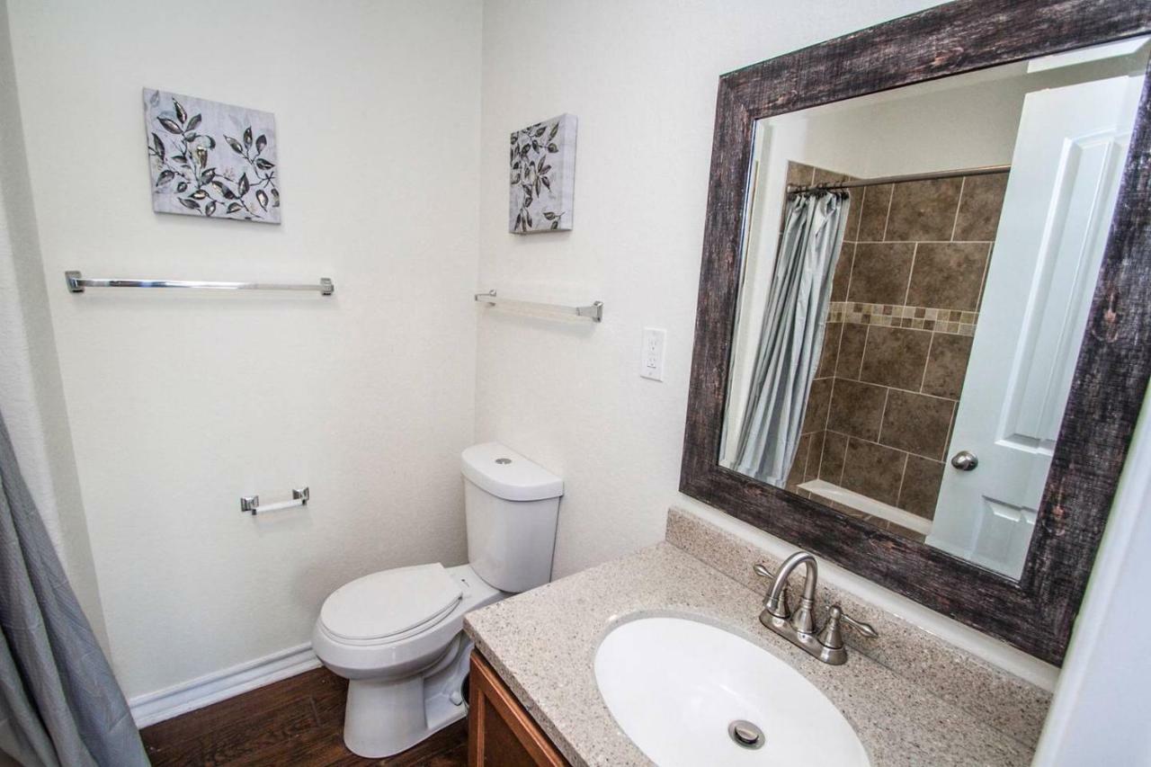 Апартаменти Hays St Cozy Remodeled 2Br/2Ba House Sleeps 8 Сан-Антоніо Екстер'єр фото